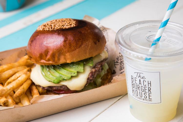 The BEACH BURGER HOUSE　ハンバーガー