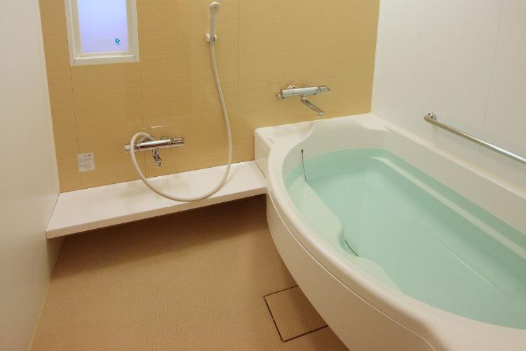 お風呂は全室洗い場付き