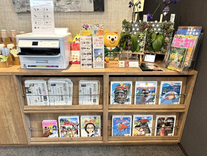 1階セルフカフェ横に絵本コーナーを設置いたしました。ご活用ください。