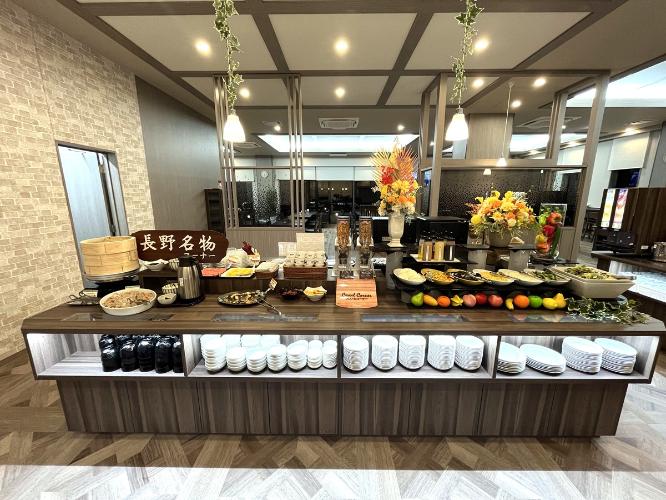 「Restaurant NAGOMI」でございます。