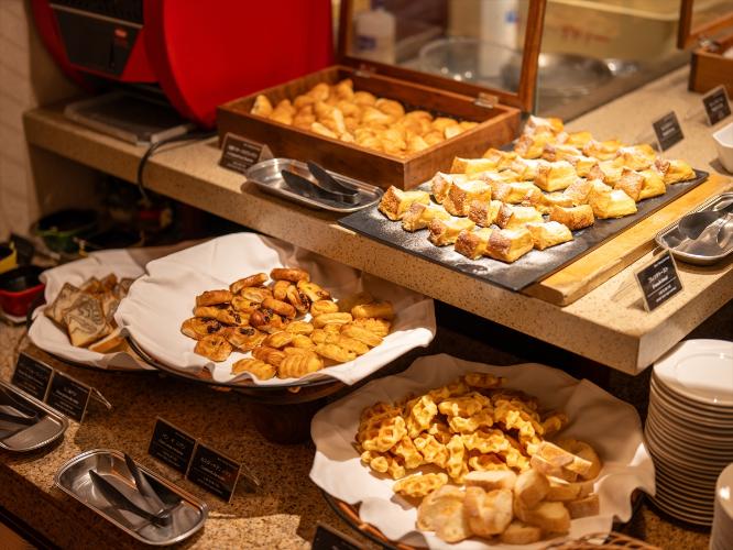 【Wine＆Dining The Orange】朝食ビュッフェ（イメージ）