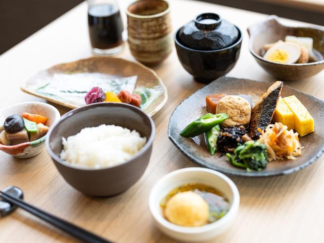 ビュッフェ和食盛付