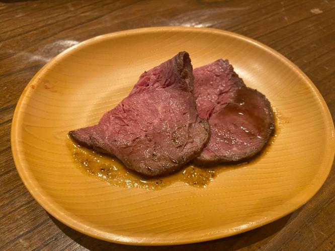 朝食バイキング　自慢のローストビーフ