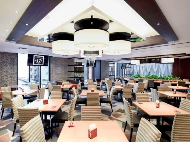 2階　RESTAURANT 17CLUB　店内
