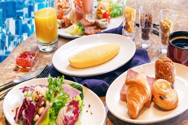 40階　SKY DINING UOMAN　朝食ビュッフェ