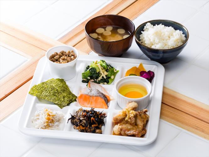 和食派の方向けに、白米やお味噌汁のご用意もございます。
