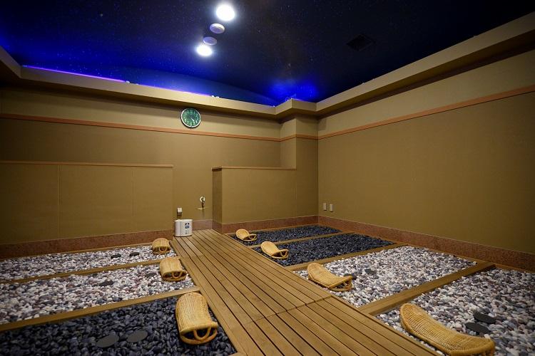 ヒーリングルーム（岩盤浴・有料）