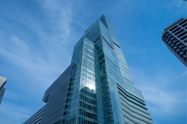 あべのハルカス 写真提供:(公財)大阪観光局