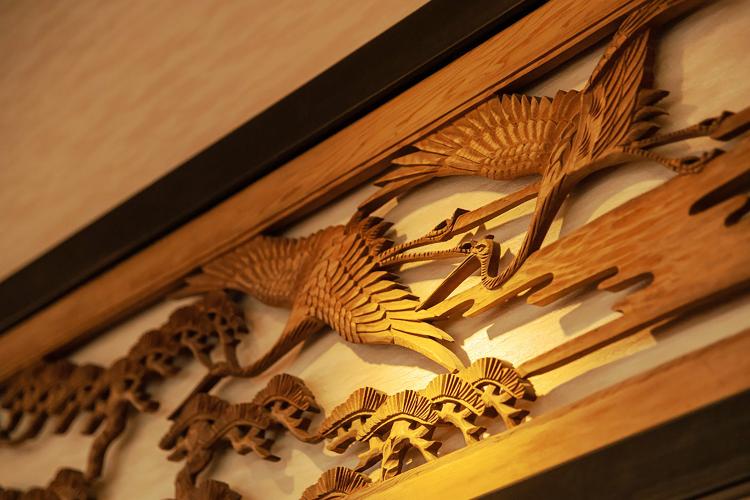 ■欄間（らんま）■伝統的で繊細なデザイン