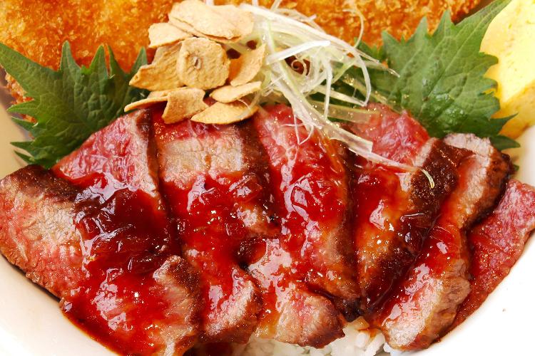 ■おろち丼■「石見神楽めし」の一つ