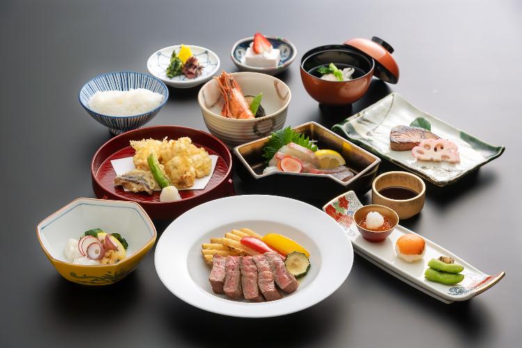 ■季節の懐石料理（ステーキ付）■知る人ぞ知る隠れたブランド和牛の懐石