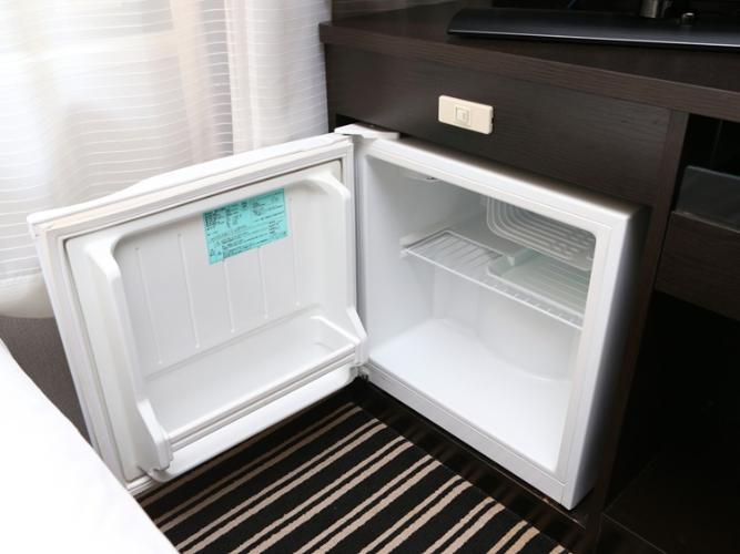 環境に配慮し、電源を切っております。電源スイッチと、庫内ダイヤルを操作の上ご利用下さい。