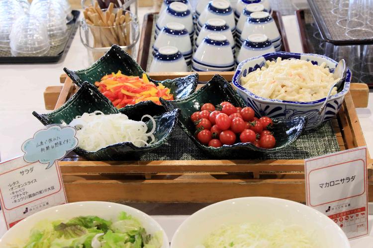 朝食ビュッフェ（一例）