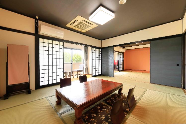 【禁煙】和室１８畳（１０畳＋８畳の和室二間・広縁付）