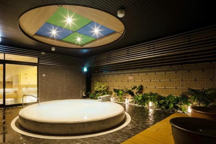 イーストウイング　若紫の湯