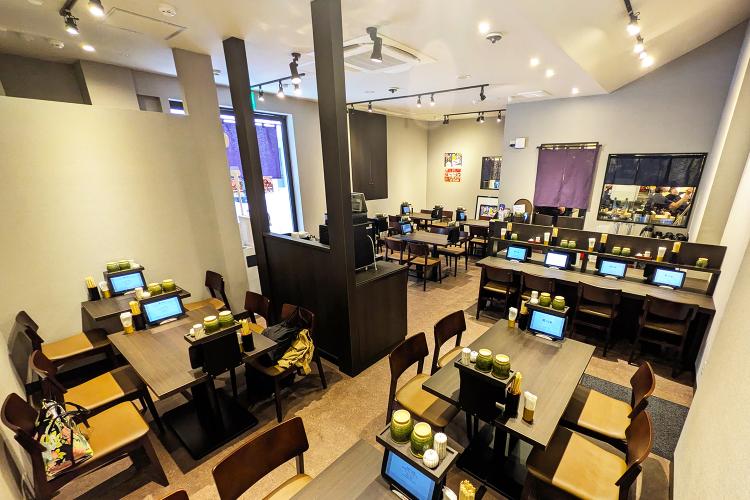 レストラン「うな釜」店内