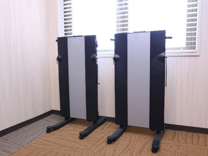 ◆貸出し備品　ズボンプレッサー・各階にご用意しています