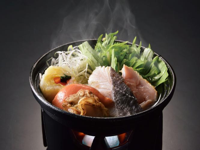 【ご夕食】愛妻寄せ鍋（夏）／2025年6月～8月の御献立（イメージ）