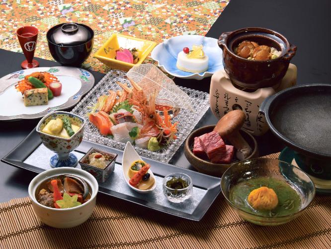 【ご夕食／お部屋食】滝本御膳（夏）／2025年6月～8月の御献立（イメージ）