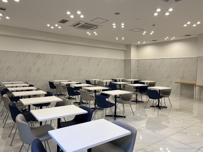 朝食会場