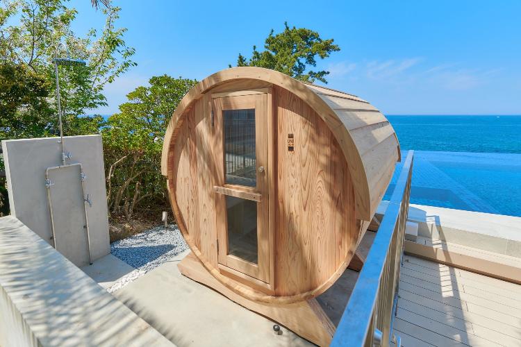 【施設】infinity barrel sauna