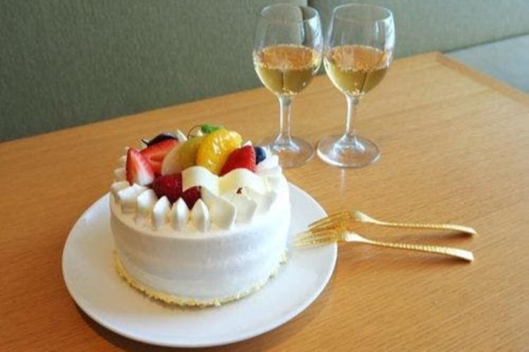 【サービス】ケーキ