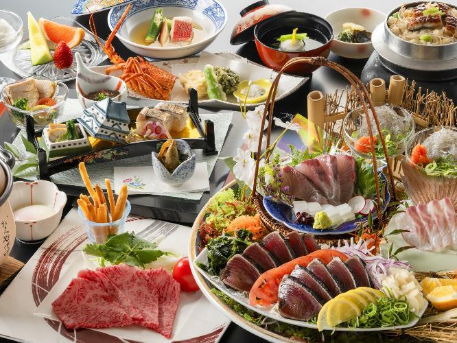【皿鉢料理と土佐風会席イメージ】6月～8月の内容となります。