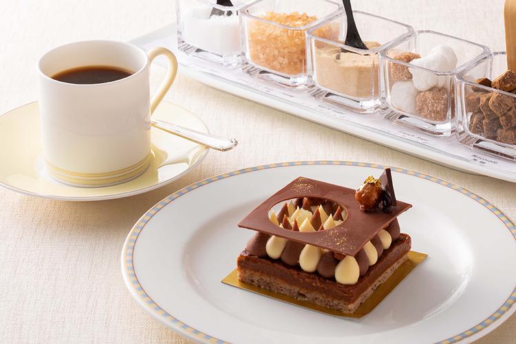 ガーデンラウンジ 「坐忘」　ケーキセット