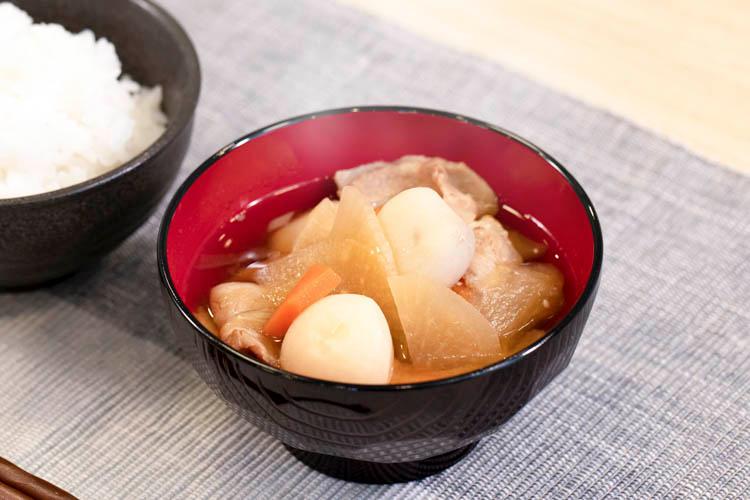 【新潟駅前・燕三条限定米こうじ味噌汁】魚沼産コシヒカリから作られた米味噌を使った味噌汁