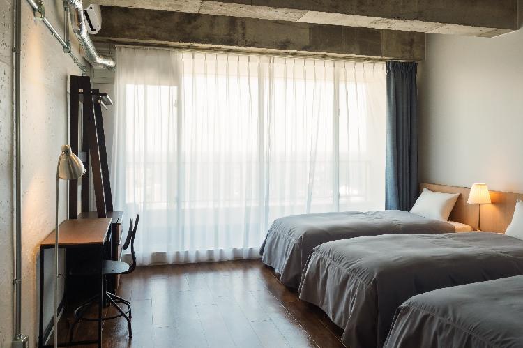 【お部屋】オーシャンビュートリプル／27平米／3名迄／禁煙　カーテンあり