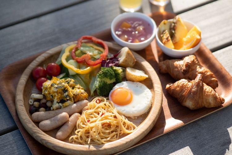【朝食】館内1F「by the ocean」朝食ビュッフェイメージ