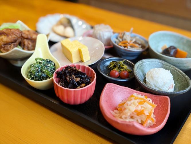 GR.朝食バイキング