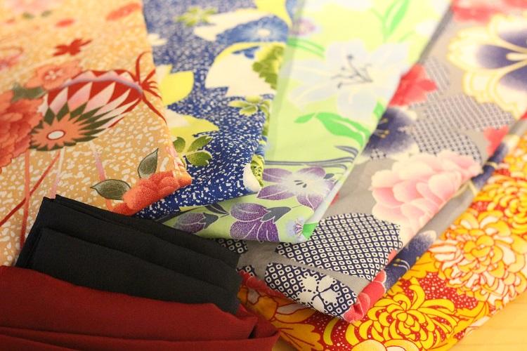 女性向け無料色浴衣(数に限りあり)
