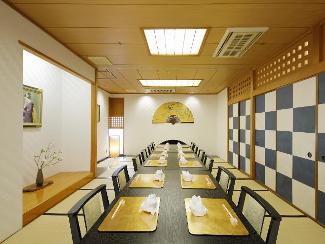 【加賀料理まほろば】　お座敷（最大12名様）　※ご予約制、別途来室料を頂戴いたします。