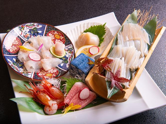 【夕食追加料理】お造りグレードアップ『極』。（3日前迄要予約／1人前5500円）※画像は2名様分です。