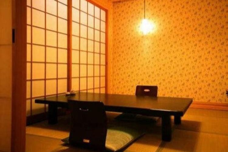 【施設】お食事処「古道庵」個室