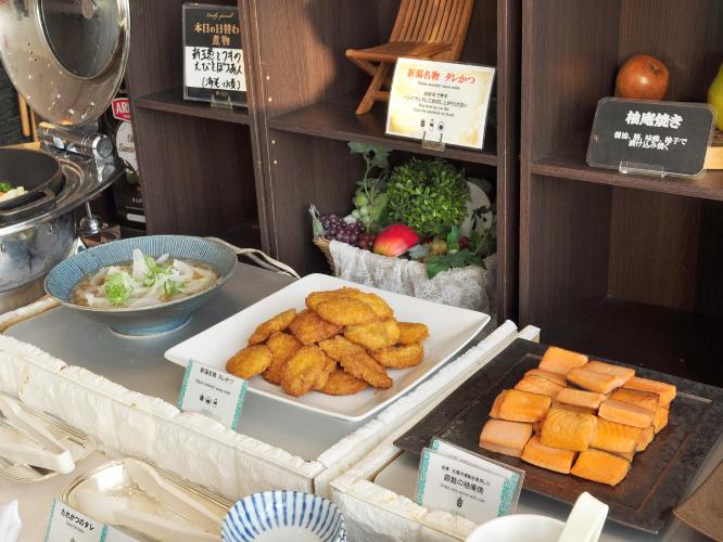 【朝食】日替わりメニューや名物をお楽しみいただけます