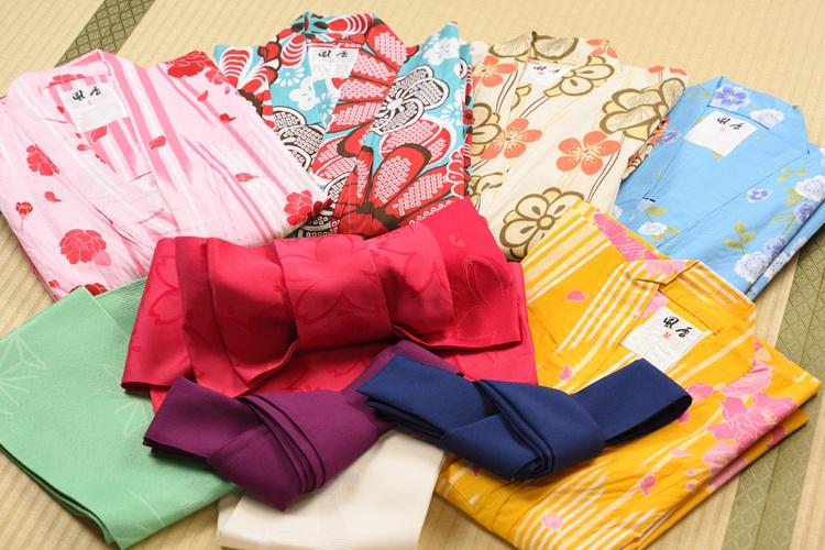 貸出用色浴衣（無料）