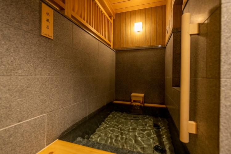 女性大浴場　水風呂