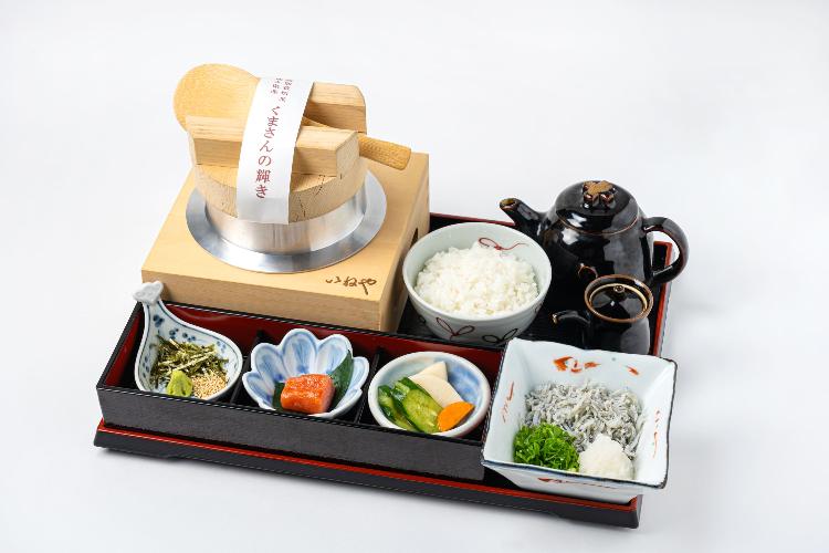 【選べる朝食】しらす釜ごはん
