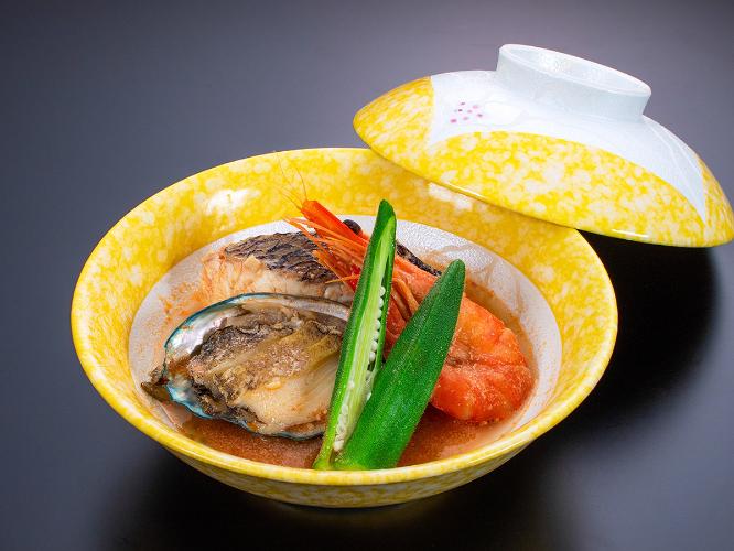 【季節の会席料理】真鯛と鮑のブイヤベース　特製豆乳仕立て（2025年9月末迄）