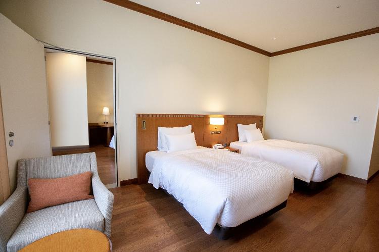 エンパイアコネクト