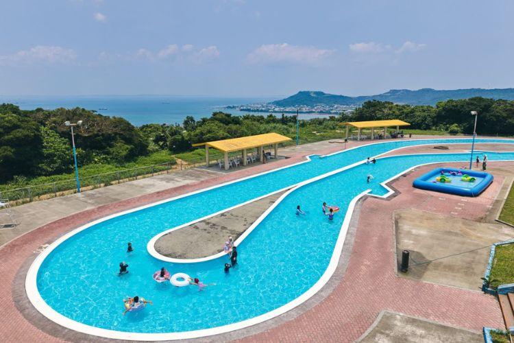 【夏季限定営業レジャープール】ご宿泊のお客様はチェックイン前の朝から遊び放題！