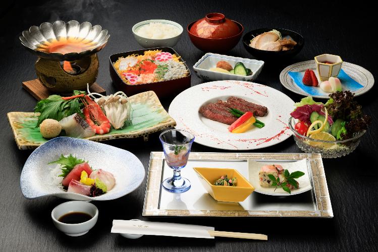 国産牛のステーキや近海マグロとミニバイキングが楽しめる「なごみ会席」レストラン「和久わく」