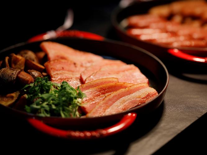 【朝食ブッフェ】  ベーコン