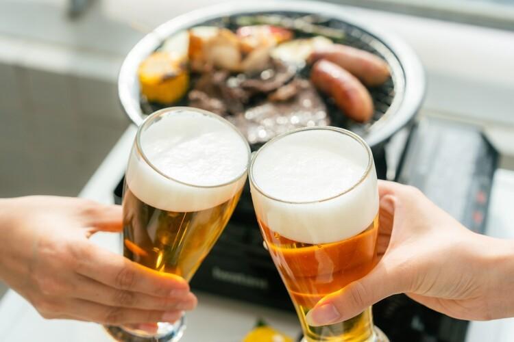 【バー】美味しいBBQと冷たいビールで至福のひとときを