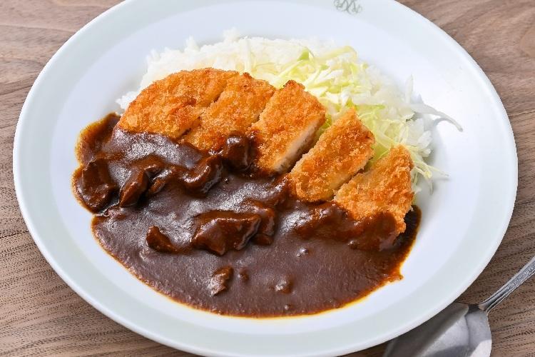 ■朝食ビュッフェにてアパ社長カレーをお召し上がりいただけます。
