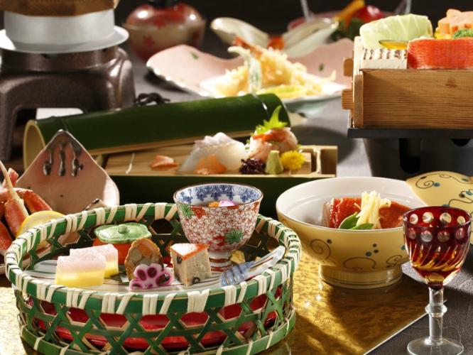 金目の煮付けと河内屋会席