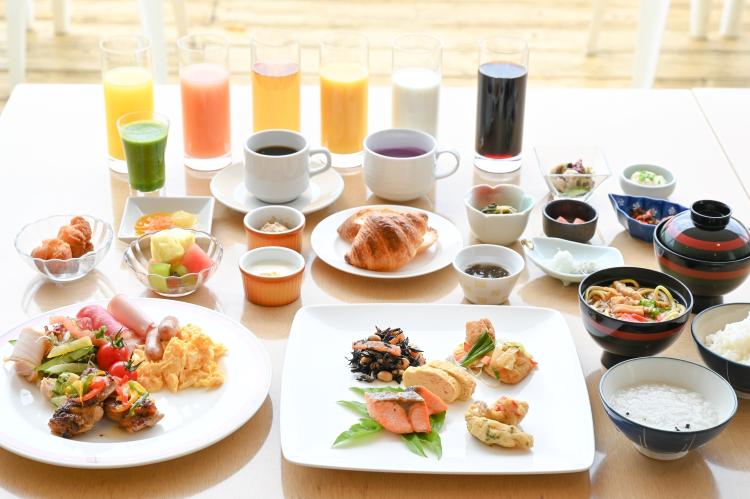 朝食ビュッフェ