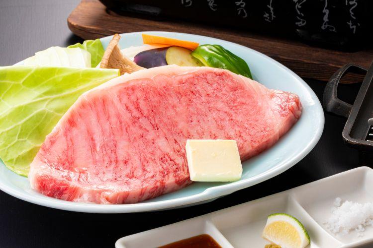 オプション：豊後牛サーロインステーキ 1枚200g　4,400円(税込)